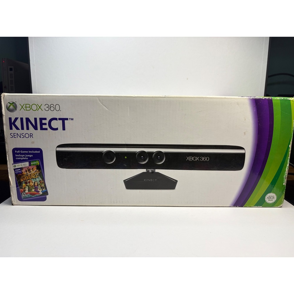 Microsoft Xbox 360 Kinect Model 1473 Motion Camera Complete with two games.
